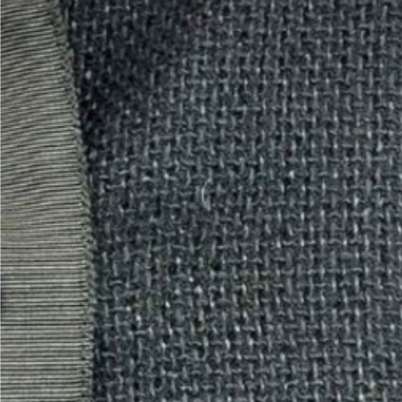 Vintage CHANEL Tweed Jacket- Authentic - Picture 6 of 7